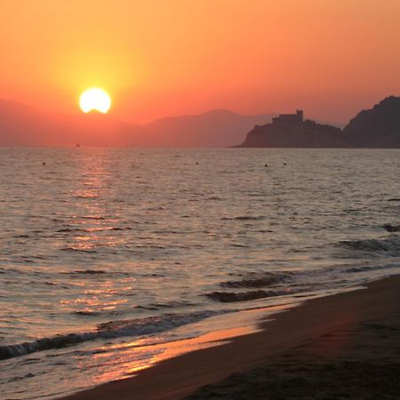 Camping Maremma Sans Souci カスティリオーネ・デッラ・ペスカーイア エクステリア 写真