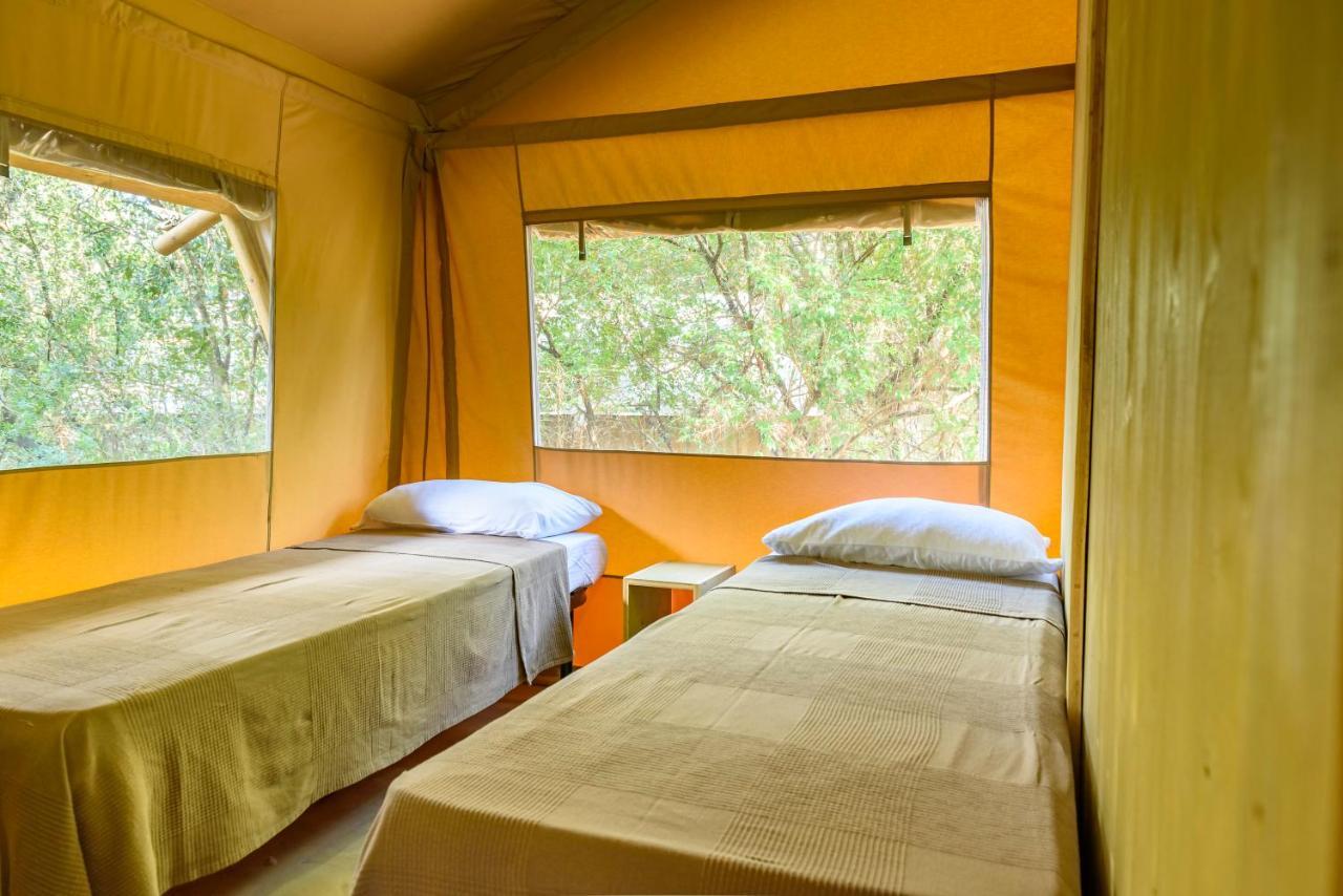 Camping Maremma Sans Souci カスティリオーネ・デッラ・ペスカーイア エクステリア 写真