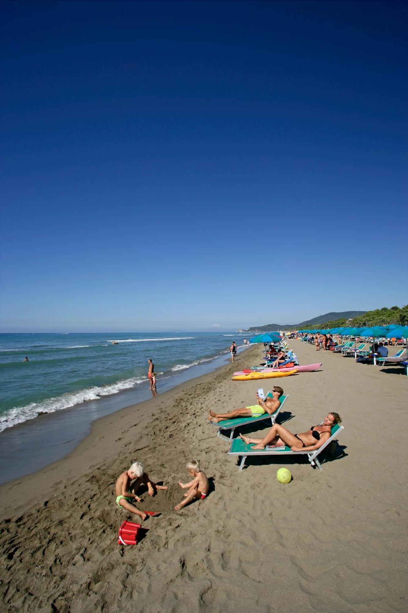 ホテル Camping Maremma Sans Souci カスティリオーネ・デッラ・ペスカーイア エクステリア 写真